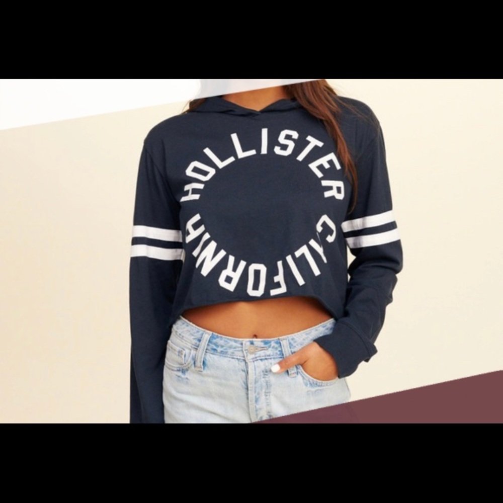 Cropped hoodie